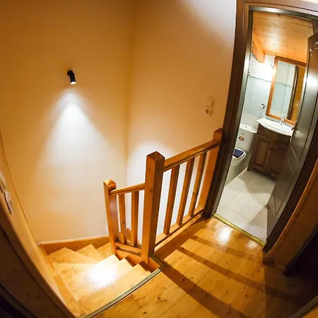 Mont Valley Boutique Chalets Шале Арахова